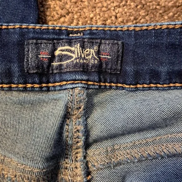 Silver Jeans Suki Skinny Crop Jeans/Capri W/Embroidered Pockets - Picture 10 of 10